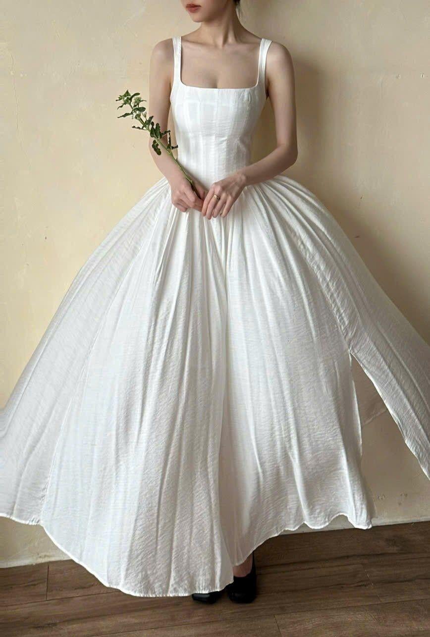 Renaissance Corset Dress Elizabeth Vintage Gown Romantic Bridal