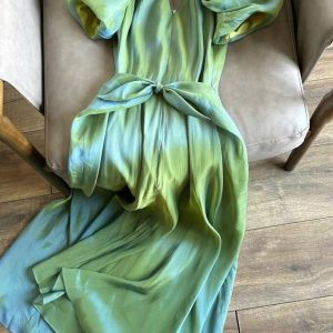 Elegant Puff Sleeve White Dress Minimalist Bridal Wedding